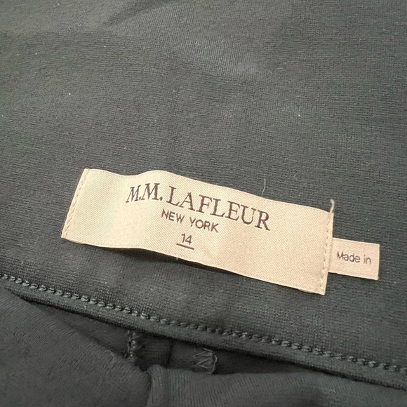 M.M. Lafleur Maternity Pants - Size 14 - Picture 3 of 7